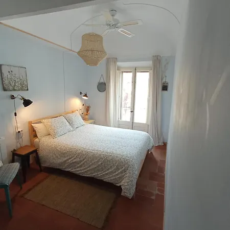 Les Magranes Bed & Breakfast Argelaguer