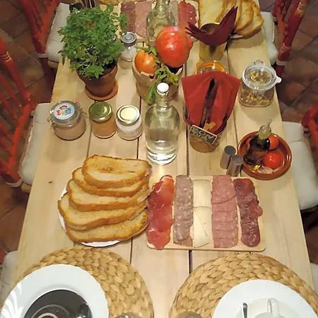 Bed & Breakfast Les Magranes 3*